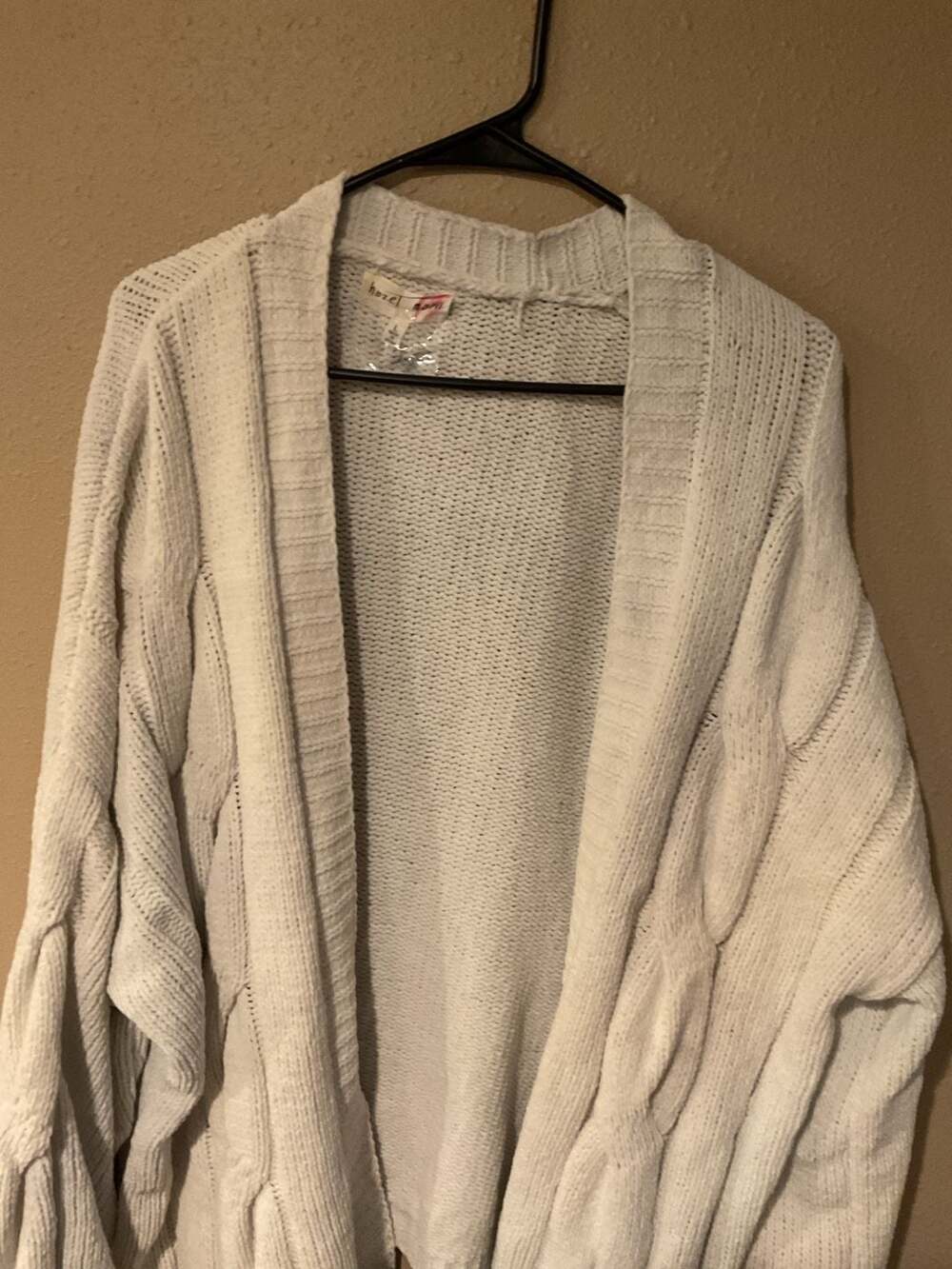Hazel + Marie White Cable Knit Open Front Cardigan Size L